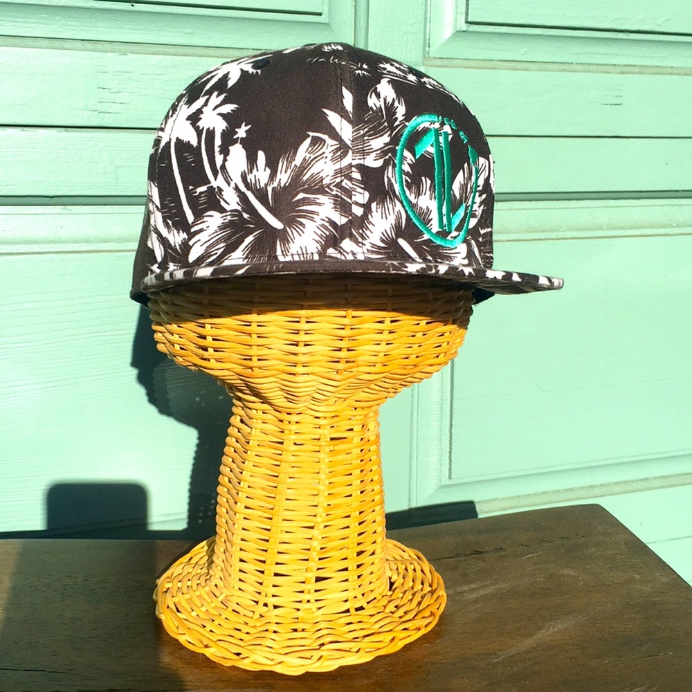 Double Portion Supply Hawaii snap cap